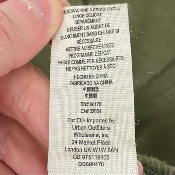 Free People Moss Green Flutter Sleeve Tee Size XS V-Neck Knit Moss Short‎ Boho - Picture 6 of 12